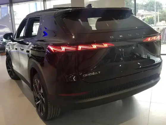 OMODA 7 1.5 TGDI PHEV PRESTIGE DHT