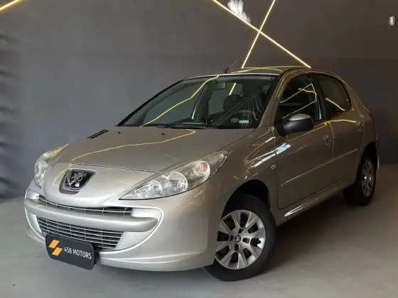 PEUGEOT 207 1.4 XR 8V FLEX 4P MANUAL PEUGEOT 207 1.4 XR 8V FLEX 4P MANUAL