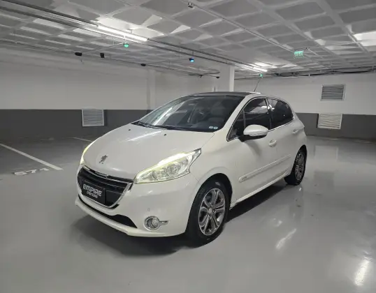 PEUGEOT 208 1.6 GRIFFE 16V FLEX 4P AUTOMÁTICO PEUGEOT 208 1.6 GRIFFE 16V FLEX 4P AUTOMÁTICO