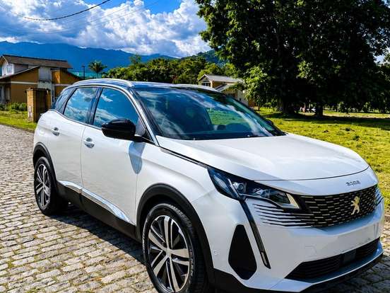 PEUGEOT-3008-1.6 16V THP GASOLINA GRIFFE AUTOMÁTICO PEUGEOT-3008-2022