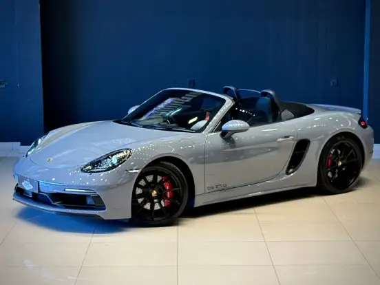 PORSCHE-718-2024