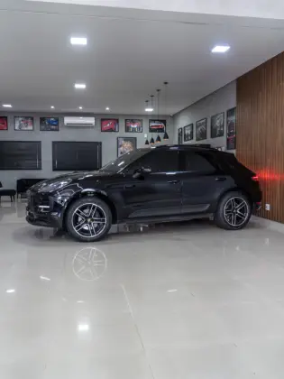 PORSCHE MACAN 2.0 16V GASOLINA 4P AUTOMÁTICO