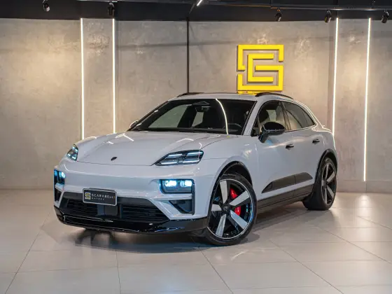 PORSCHE MACAN TURBO ELÉTRICO