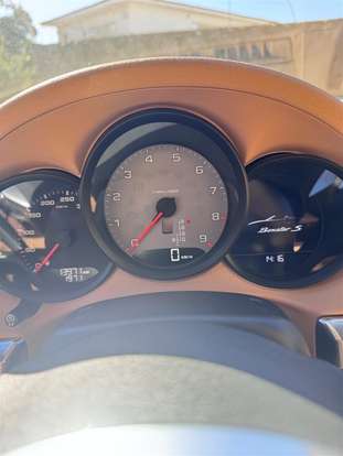 PORSCHE-BOXSTER-2013