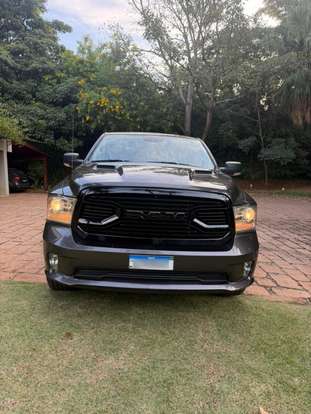 RAM-1500-5.7 V8 GASOLINA REBEL CD 4X4 AUTOMÁTICO RAM-1500-2022