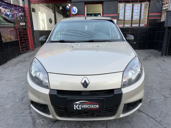 RENAULT SANDERO 1.0 AUTHENTIQUE 16V FLEX 4P MANUAL RENAULT SANDERO 1.0 AUTHENTIQUE 16V FLEX 4P MANUAL