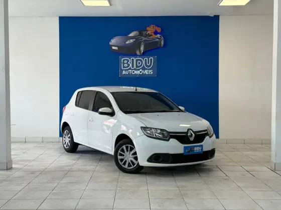 RENAULT SANDERO 1.0 EXPRESSION 16V FLEX 4P MANUAL RENAULT SANDERO 1.0 EXPRESSION 16V FLEX 4P MANUAL
