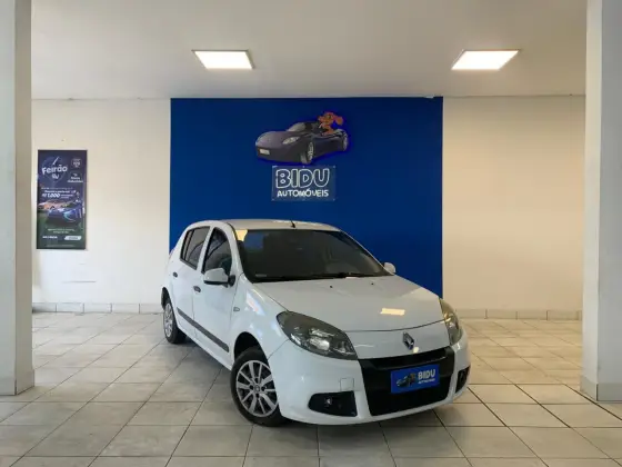 RENAULT SANDERO 1.0 EXPRESSION 16V FLEX 4P MANUAL