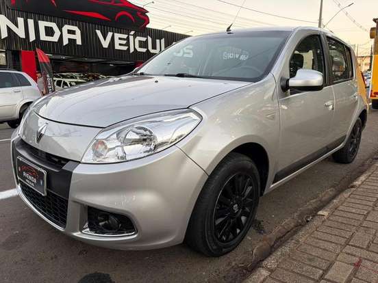 RENAULT-SANDERO-1.6 PRIVILÉGE 16V FLEX 4P AUTOMÁTICO RENAULT-SANDERO-2012