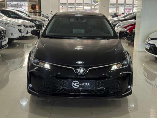 TOYOTA-COROLLA-2025