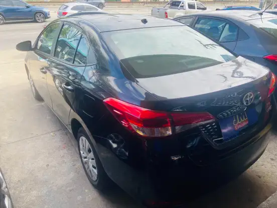 TOYOTA-YARIS-2024