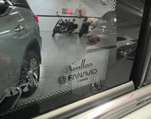 TOYOTA-HILUX SW4-2019