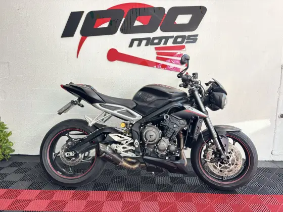 TRIUMPH STREET TRIPLE 765 RS TRIUMPH STREET TRIPLE 765 RS