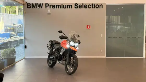 TRIUMPH TIGER 800 XCA 