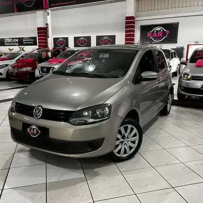 VOLKSWAGEN FOX 1.0 MI 8V FLEX 4P MANUAL VOLKSWAGEN FOX 1.0 MI 8V FLEX 4P MANUAL