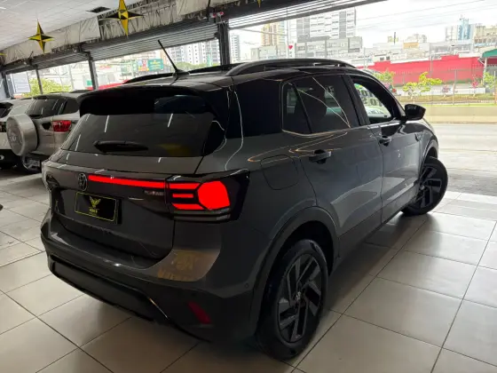/en/city/cate-car-used-car/volkswagen-t-cross-2025-1-4-250-tsi-total-flex-highline-automatic-48198287951463424/-11