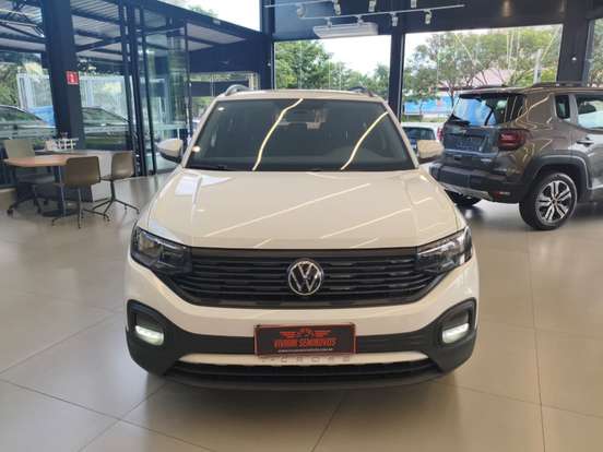 VOLKSWAGEN-T-CROSS-2023