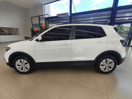 VOLKSWAGEN-T-CROSS-2023