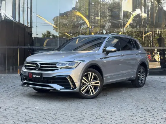 VOLKSWAGEN TIGUAN 2.0 300 TSI GASOLINA ALLSPACE R-LINE AUTOMÁTICO