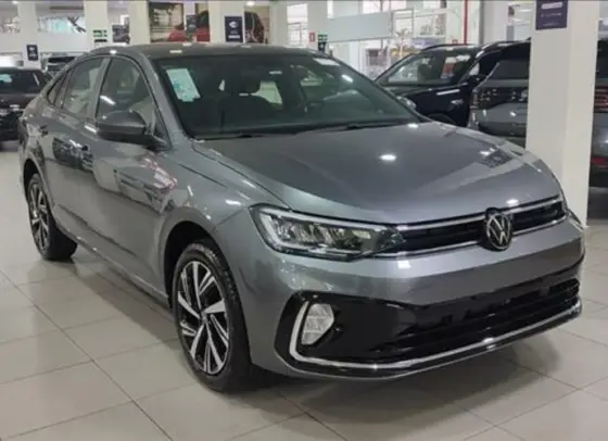 VOLKSWAGEN VIRTUS 1.0 200 TSI HIGHLINE AUTOMÁTICO