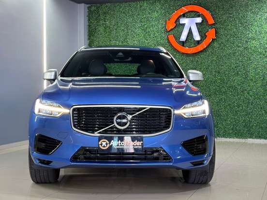 VOLVO-XC60-2019