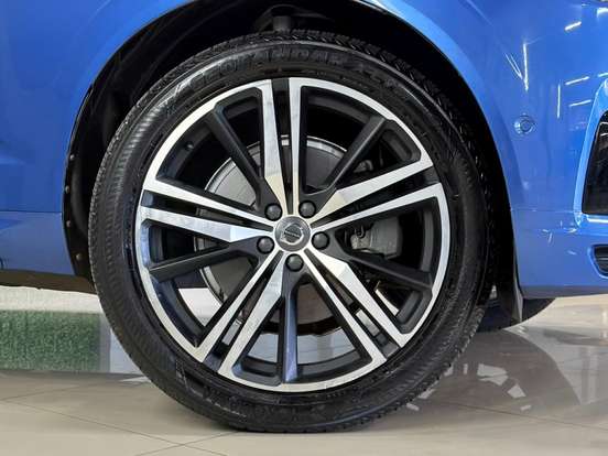 VOLVO-XC60-2.0 T8 HYBRID R-DESIGN AWD GEARTRONIC VOLVO-XC60-2019