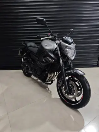 YAMAHA XJ6 N ABS YAMAHA XJ6 N ABS