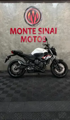 YAMAHA XJ6 N ABS 