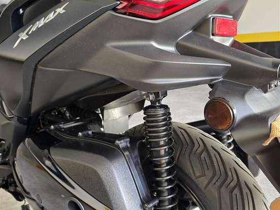YAMAHA-XMAX 250 CONNECTED ABS YAMAHA-XMAX 250 CONNECTED ABS-2025