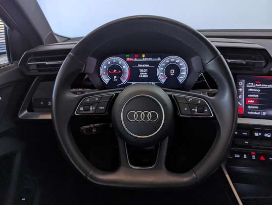 AUDI-A3-2021