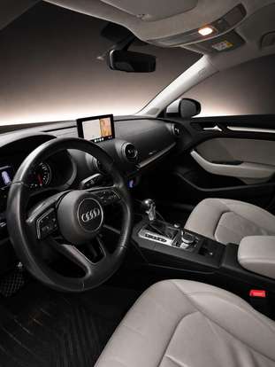 AUDI-A3-2019