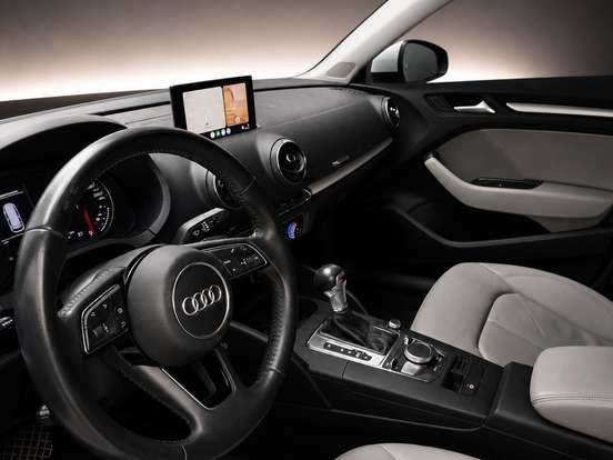 AUDI-A3-1.4 TFSI GASOLINA SPORTBACK PRESTIGE PLUS S-TRONIC AUDI-A3-2019