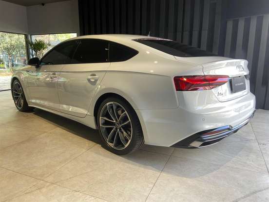 AUDI-A5-2023