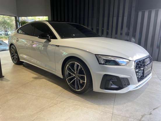 AUDI-A5-2023