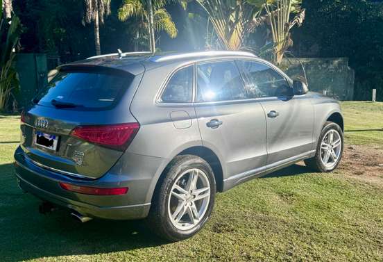 AUDI-Q5-2015