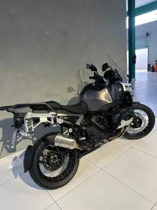 BMW-R 1300 GS ADVENTURE TROPHY BMW-R 1300 GS ADVENTURE TROPHY-2025