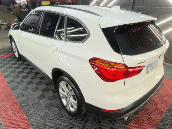 BMW-X1-2.0 16V TURBO ACTIVEFLEX SDRIVE20I 4P AUTOMÁTICO BMW-X1-2017