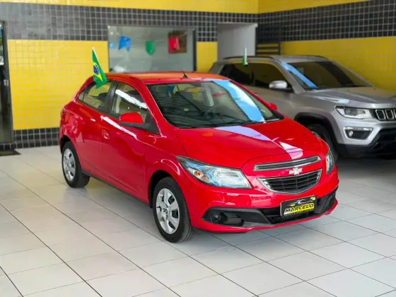 CHEVROLET ONIX 1.4 MPFI LT 8V FLEX 4P MANUAL CHEVROLET ONIX 1.4 MPFI LT 8V FLEX 4P MANUAL