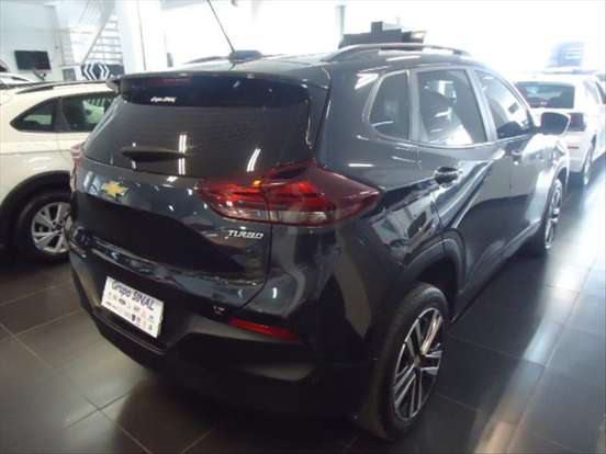 CHEVROLET-TRACKER-2023