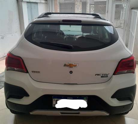 CHEVROLET-ONIX-1.4 MPFI ACTIV 8V FLEX 4P AUTOMÁTICO CHEVROLET-ONIX-2017