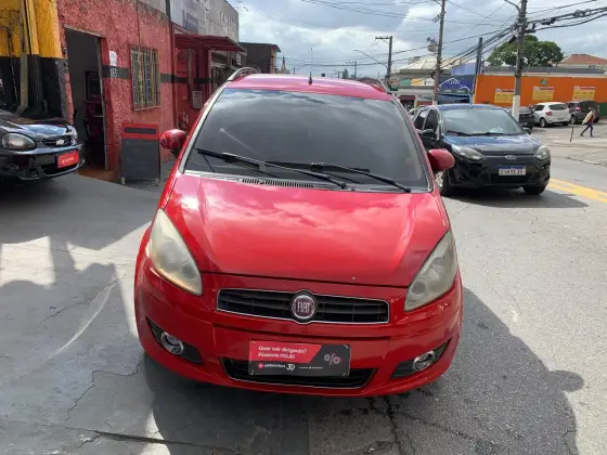 FIAT IDEA 1.6 MPI ESSENCE 16V FLEX 4P MANUAL FIAT IDEA 1.6 MPI ESSENCE 16V FLEX 4P MANUAL