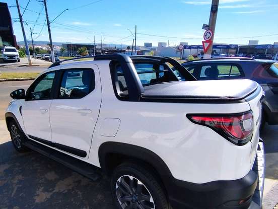 FIAT-STRADA-1.0 TURBO 200 FLEX ULTRA CD CVT FIAT-STRADA-2023