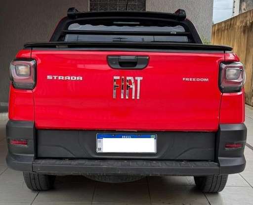 FIAT-STRADA-2024