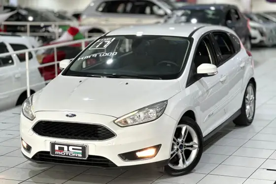 FORD FOCUS 1.6 SE 16V FLEX 4P MANUAL FORD FOCUS 1.6 SE 16V FLEX 4P MANUAL