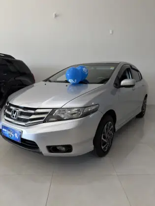 HONDA CITY 1.5 LX 16V FLEX 4P AUTOMÁTICO HONDA CITY 1.5 LX 16V FLEX 4P AUTOMÁTICO