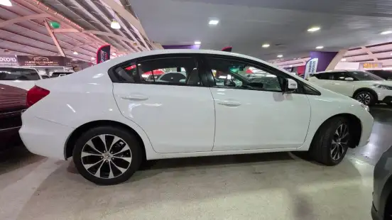HONDA-CIVIC-2015