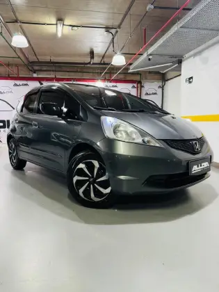HONDA FIT 1.4 LX 16V FLEX 4P MANUAL HONDA FIT 1.4 LX 16V FLEX 4P MANUAL