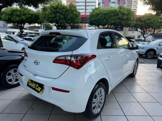 HYUNDAI-HB20-2018