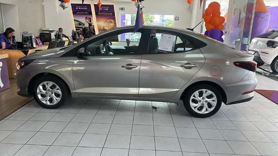 HYUNDAI-HB20S-2024