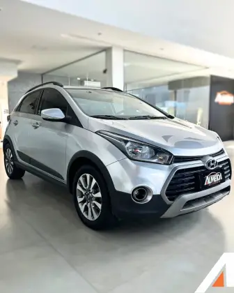 HYUNDAI HB20X 1.6 16V STYLE FLEX 4P MANUAL HYUNDAI HB20X 1.6 16V STYLE FLEX 4P MANUAL
